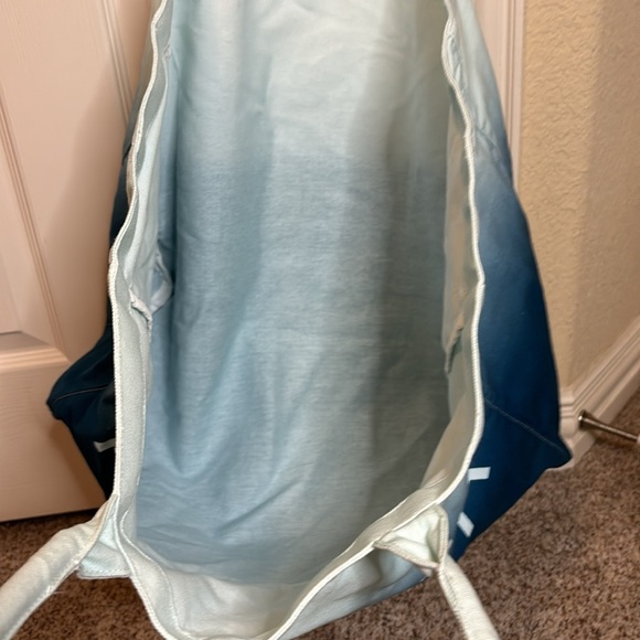 NEW! Athleta Canvas Blue Ombré Bag - Picture 4 of 5